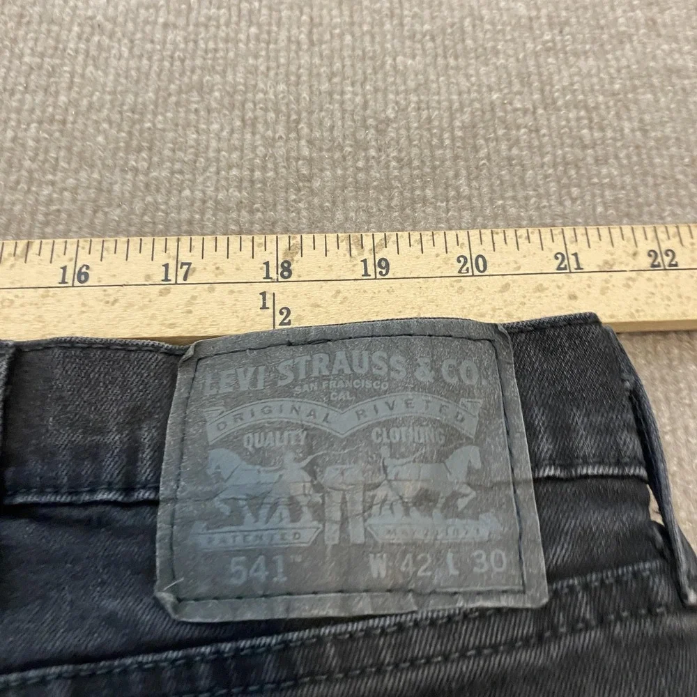 Levis 541 Jeans Mens 42x29 Black Wash Athletic Taper Stretch Denim Pants
